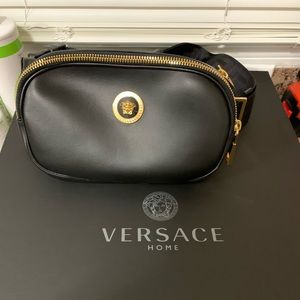 Versace Fanny Pack (Unisex)